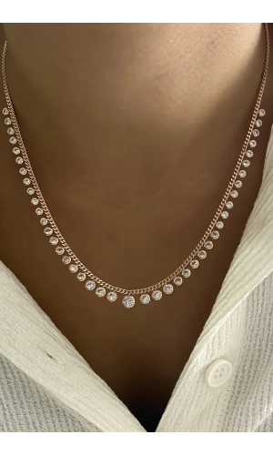 Ortası Büyük Taşlı Kolye