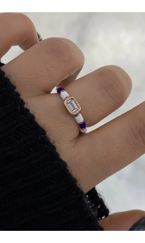 Ortası Taşlı Mineli Yüzük