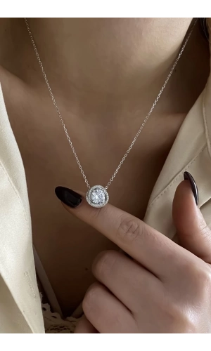 Pırlanta Montür Kolye