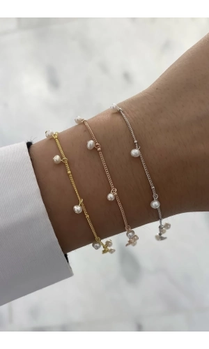 Sallantılı İncili Bileklik