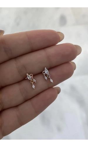 Sallantılı Piercing Küpe