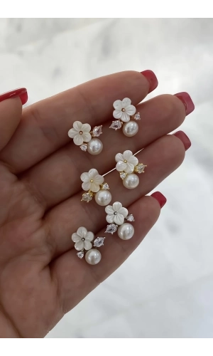 Sedef ve İnci Taşlı Çiçek Küpe