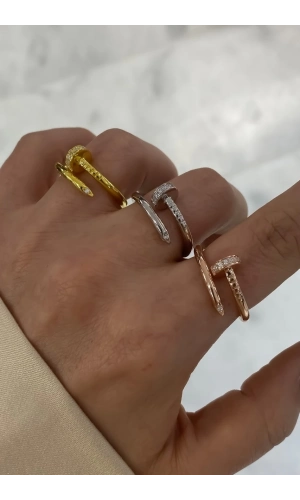 Taşlı Çivi Yüzük