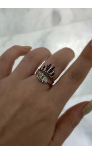 Taşlı Göz Yüzük