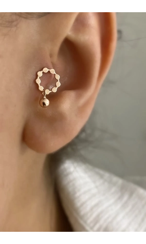 Top Sallantılı Piercing Küpe