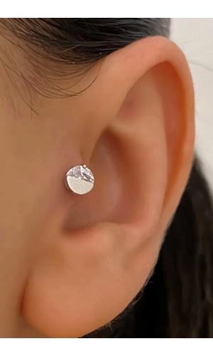 Yarısı Taşlı Piercing Küpe