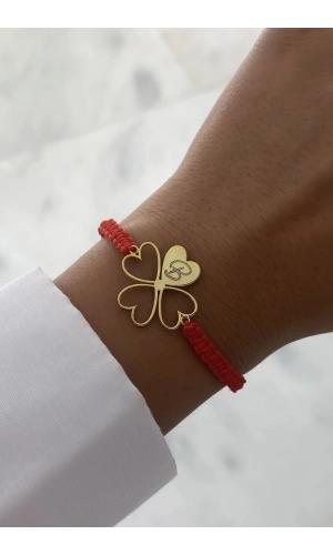 Yonca Ve Harf Detaylı Bileklik