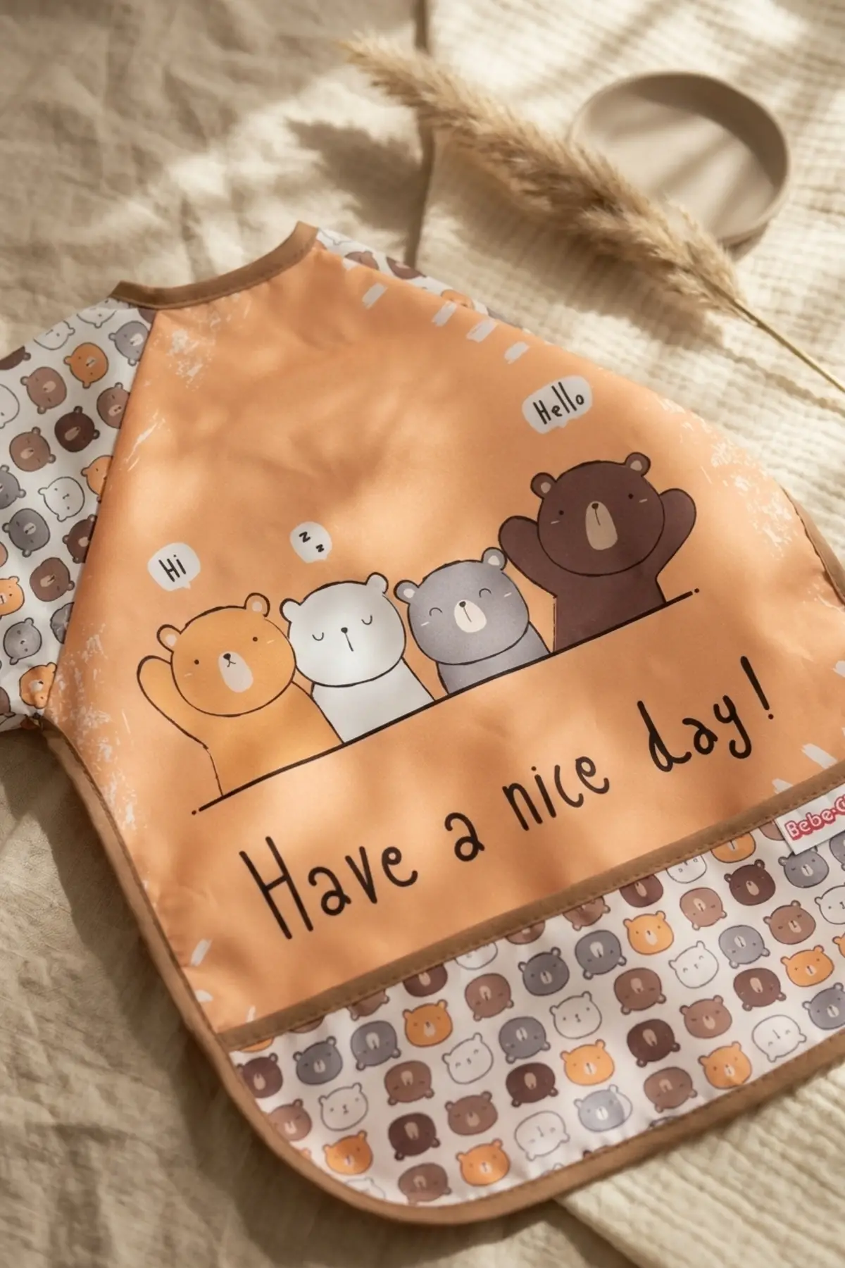 Beary Hugs Sıvı Geçirmez Bebek Mama Önlüğü 6-24 Ay - BLW Uyumlu, Leke Tutmaz Geniş Cepli Boho Bebek Önlüğü