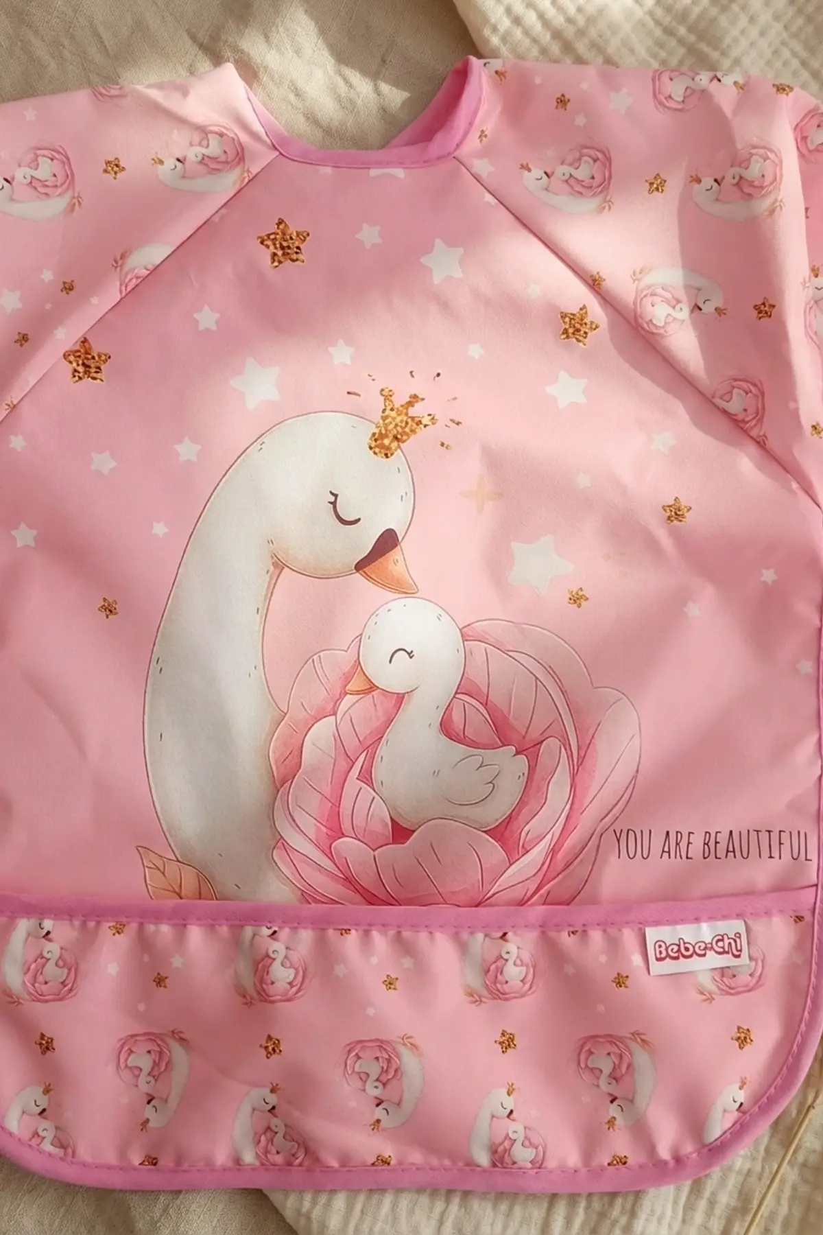 Swan Dream Toz Pembe Sıvı Geçirmez Kollu Bebek Mama Önlüğü - BLW Uyumlu Leke Tutmaz Ek Gıda Önlüğü 6-24 Ay