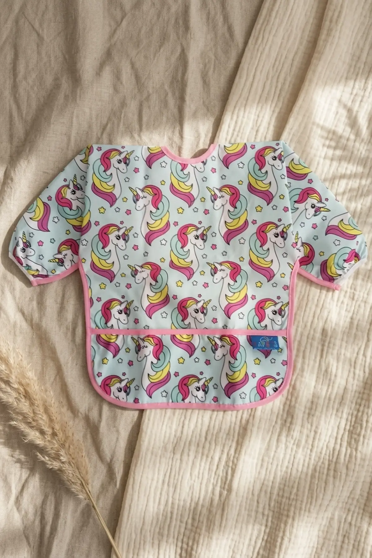 Unicorn Desenli Uzun Kollu Sıvı Geçirmez Bebek Mama Önlüğü - BLW Uyumlu, Cepli ve Leke Tutmaz Ek Gıda Önlüğü 6-24 Ay