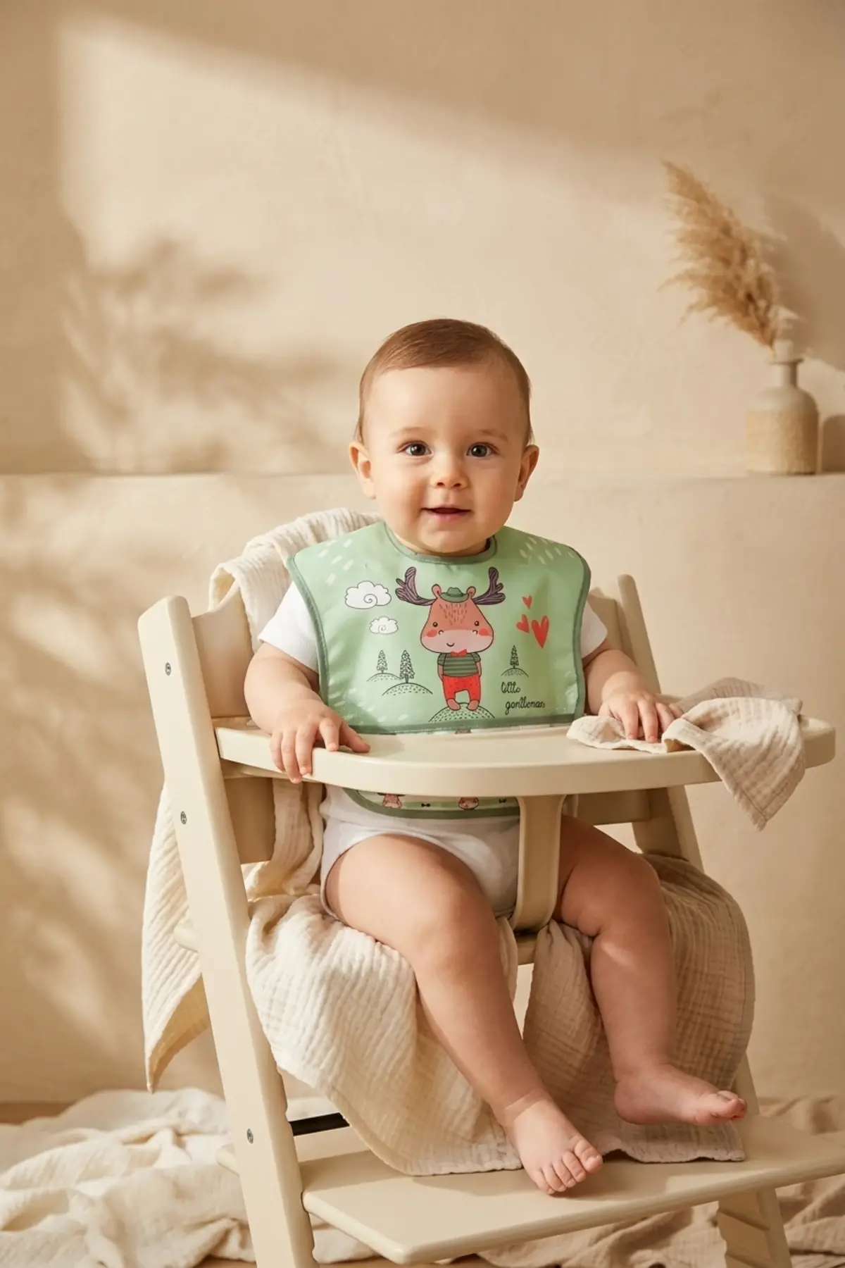 Bebe-Sty 2li Paket Sıvı Geçirmez Cepli Bebek Mama Önlüğü - Yeşil Geyik Figürlü Little Gentleman Tasarımı 0-12 Ay