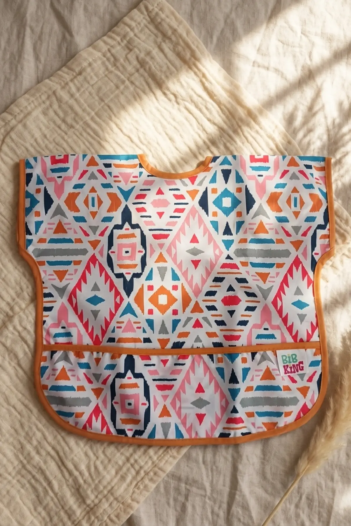 Tribal Joy Su Geçirmez Leke Tutmaz Geometrik Desenli Cepli Bebek Mama Önlüğü - BLW Uyumlu Geniş Kesim Koruyucu Önlük 6-24 Ay