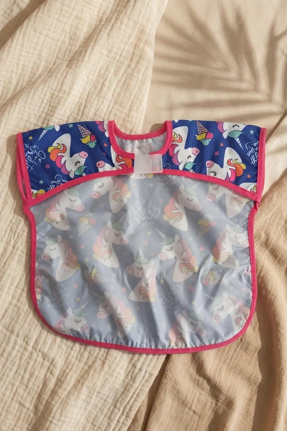 UniMagic Unicorn Desenli Sıvı Geçirmez Cepli Bebek Mama Önlüğü - BLW Uyumlu Leke Tutmaz Aktiviteli Bebek Önlüğü 6-24 Ay