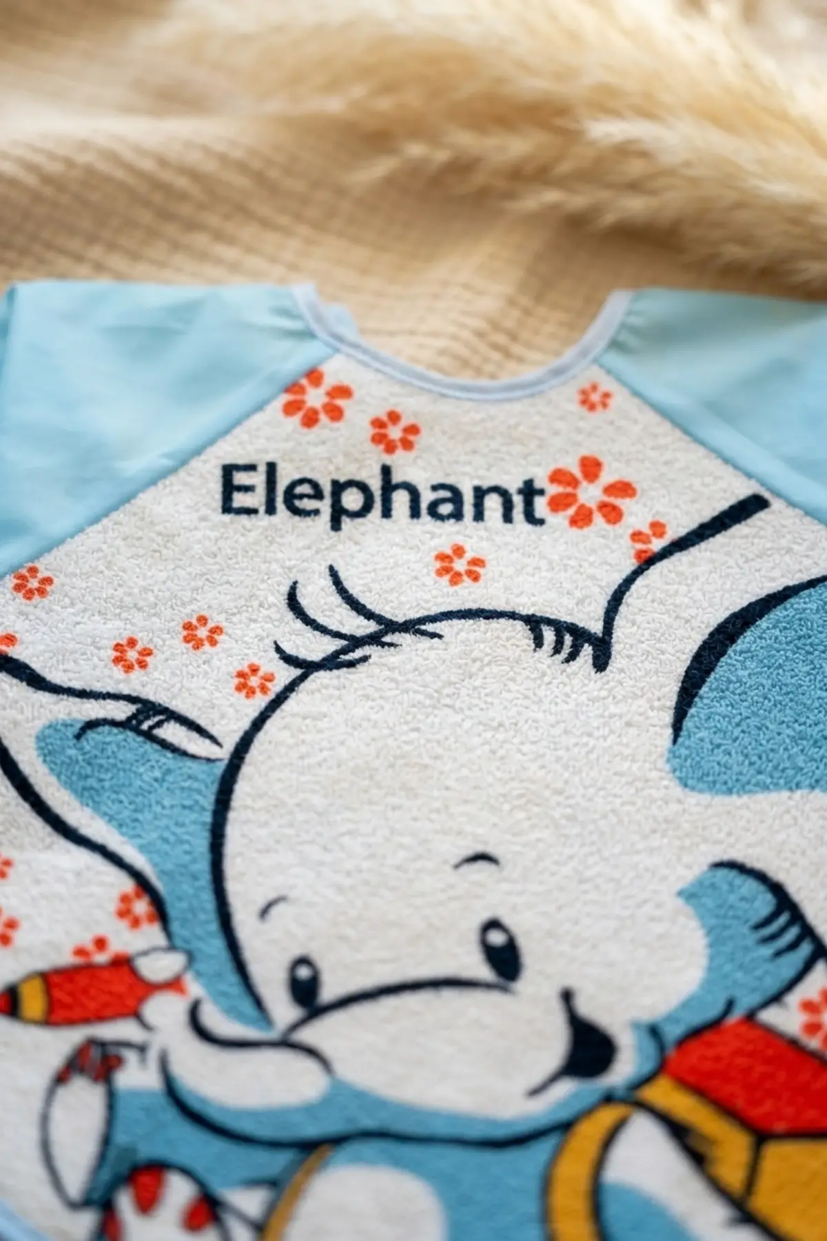 Mavi Elephant Karakterli Sıvı Geçirmez Kollu Bebek Yemek ve Boyama Önlüğü - BLW Uyumlu Leke Tutmaz Mama Önlüğü 6-24 Ay