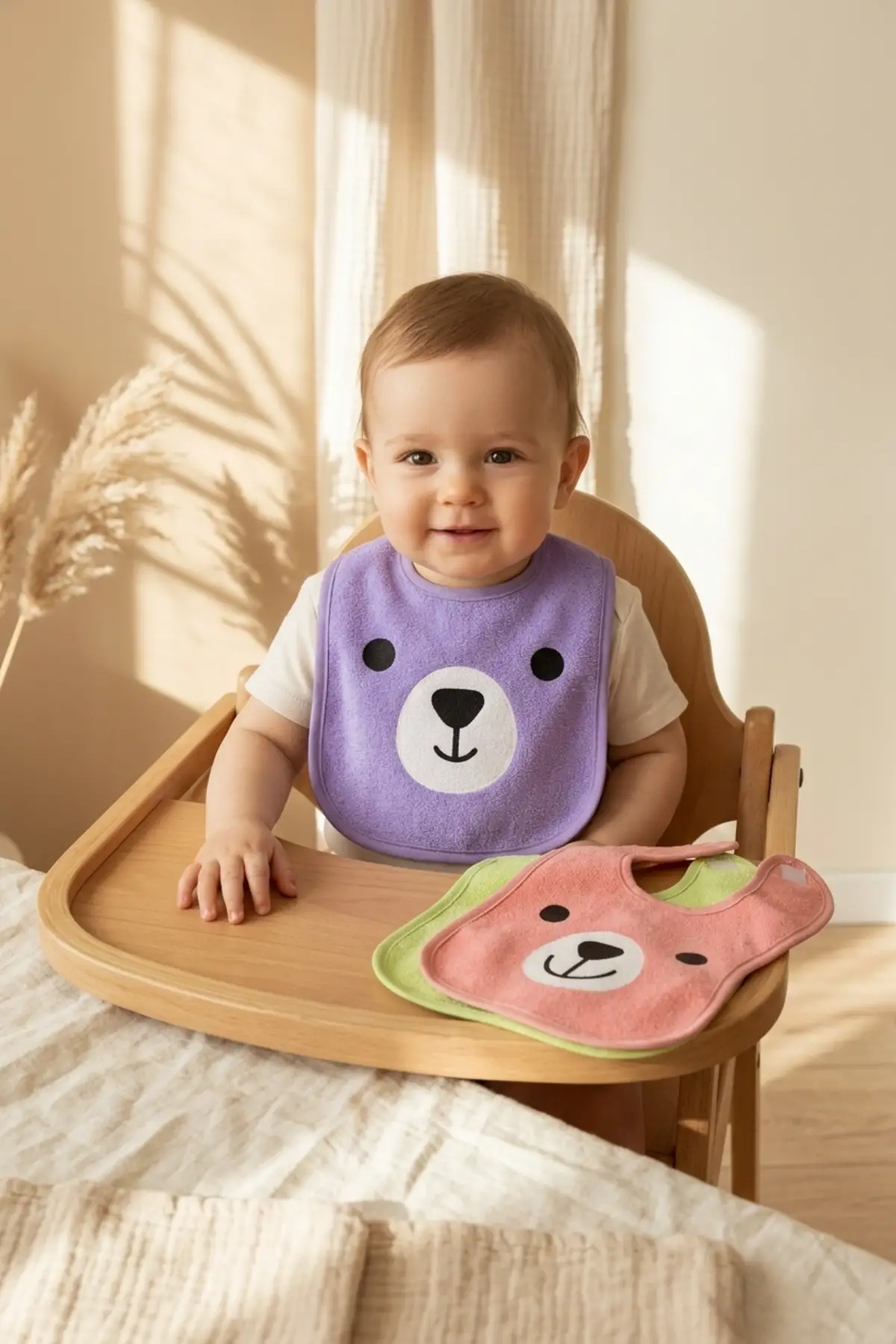 Teddy Bloom 3lü Paket Ayıcık Figürlü Yumuşak Havlu Bebek Mama Önlüğü Seti - Sıvı Emici ve Cilt Dostu 0-12 Ay