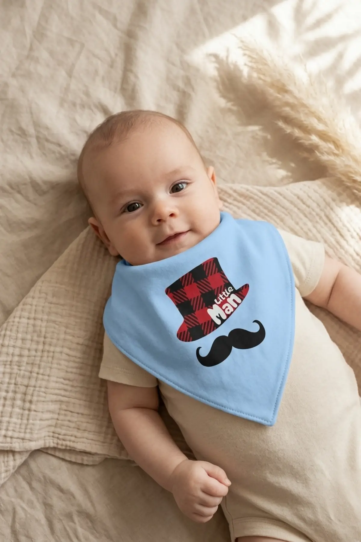 Little Man Baskılı 2li Erkek Bebek Bandana Fular Seti - %100 Yumuşak Pamuk, Mavi ve Krem Kombinli