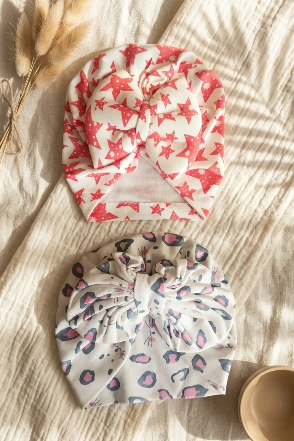 Nova & Leo 2li Bebek Bone Seti - Pamuklu Esnek Kumaş, Yıldız ve Leopar Desenli Büyük Fiyonklu Bandana