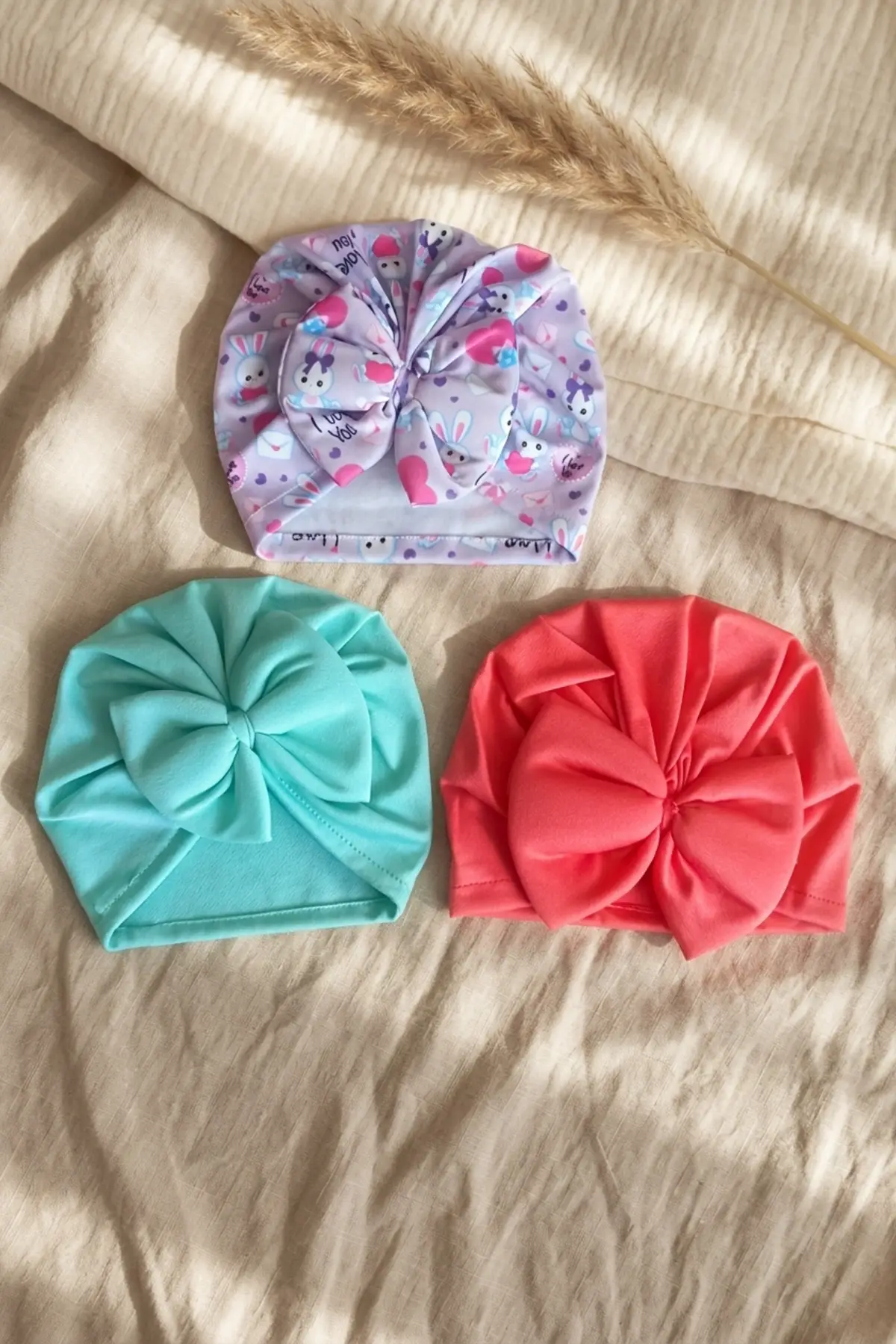 Mia Soft Saten Bebek Turban Bone Seti - 3lü Fiyonklu Esnek ve Yumuşak Bebek Aksesuarı
