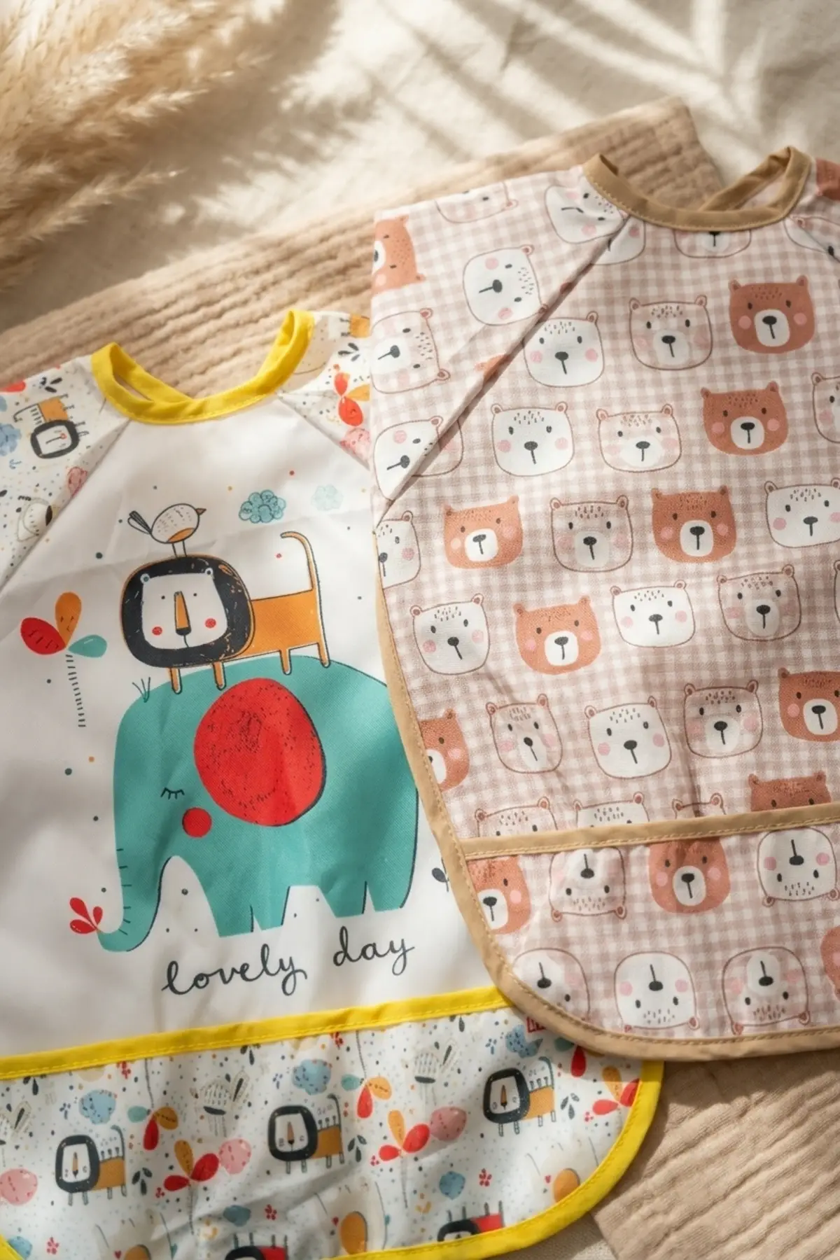 2’li Su Geçirmez Uzun Kollu Mama Önlüğü Seti 6-24 Ay - Leke Tutmaz, BLW Uyumlu, Ayıcık ve Safari Desenli Bebek Etkinlik Önlüğü