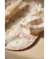 Bebek Uzun Kollu Sıvı Geçirmez Mama Önlüğü - Leke Tutmaz BLW Önlüğü - Gökkuşağı ve Arı Desenli Fonksiyonel Bebek Önlüğü 6-24 Ay