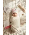 3lü % 100 Pamuklu Çiçek Aplikeli Kız Bebek Bere Şapka Seti- Kalp ve Çizgi Desenli Penye Bebek Şapkası 0-3 Ay