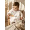 Bebek Uzun Kollu Sıvı Geçirmez Mama Önlüğü - Leke Tutmaz BLW Önlüğü - Gökkuşağı ve Arı Desenli Fonksiyonel Bebek Önlüğü 6-24 Ay