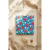 Berry Joy Sıvı Geçirmez Cepli Bebek Mama Önlüğü - Mavi Çilek ve Papatya Desenli, Leke Tutmaz Ek Gıda Önlüğü 6-24 Ay