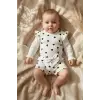 Kız Bebek Kalp Desenli Fırfırlı Pamuklu Kaşkorse Takım - Body ve Fiyonklu Şort Seti 3-9 Ay