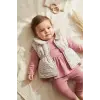 Mia Kız Bebek Pembe Çiçekli Şişme Yelekli Üçlü Kombin Takım - Pamuklu Tavşan Baskılı Tunik ve Fitilli Tayt Seti