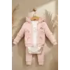 Bebek Pudra Fırfırlı Sincap Nakışlı 3lü Takım - Pamuklu Kapüşonlu Hırka, Body ve Ribana Pantolon Seti 3-12 Ay