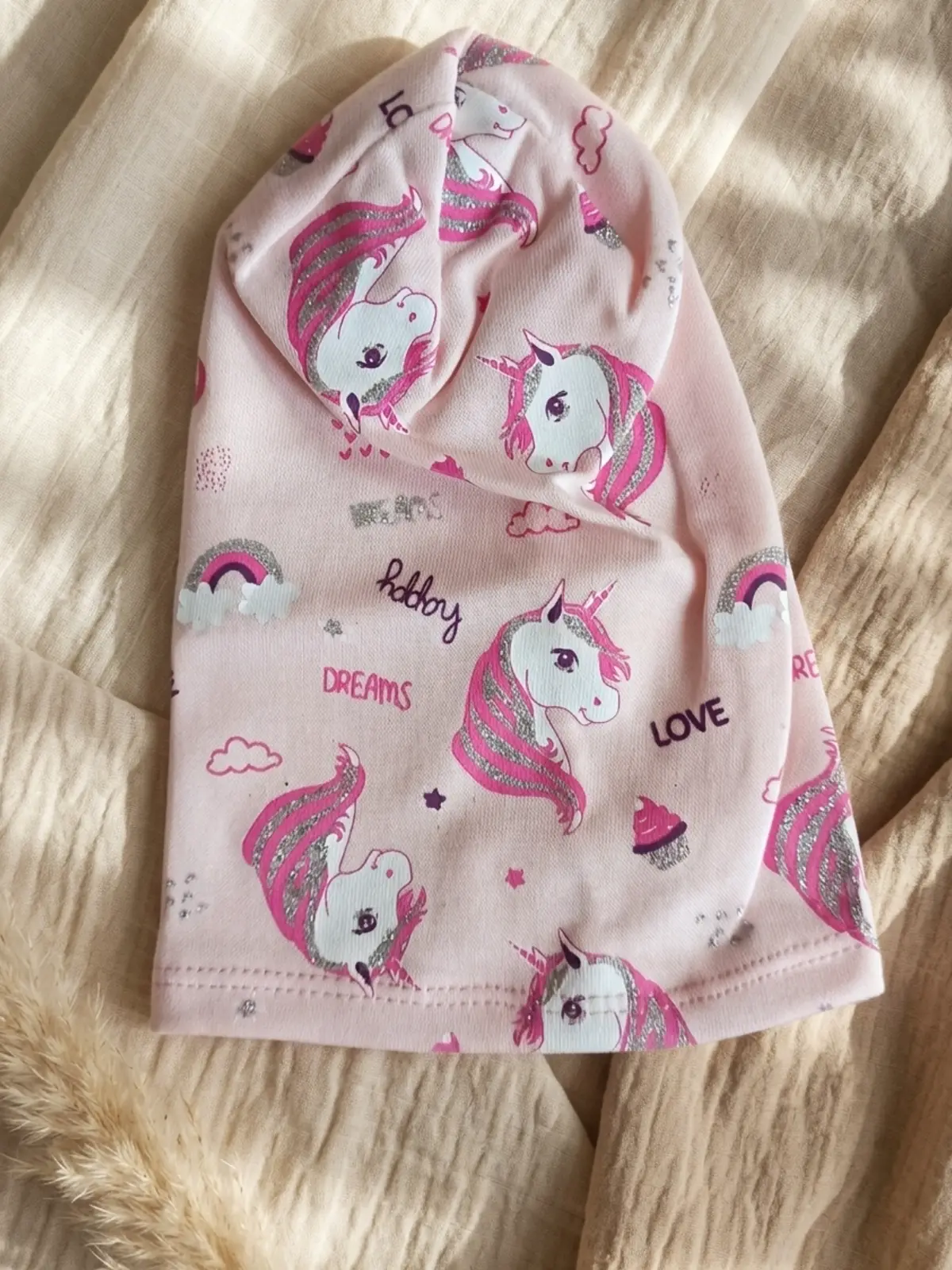 Kız Çocuk Pembe Unicorn Desenli Pamuklu Esnek Penye Bere - Gümüş Sim Detaylı Mevsimlik Çocuk Şapkası