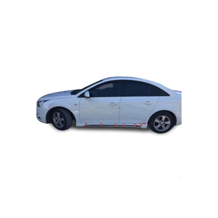 Chevrolet Cruze R Marşpiyel (plastik)