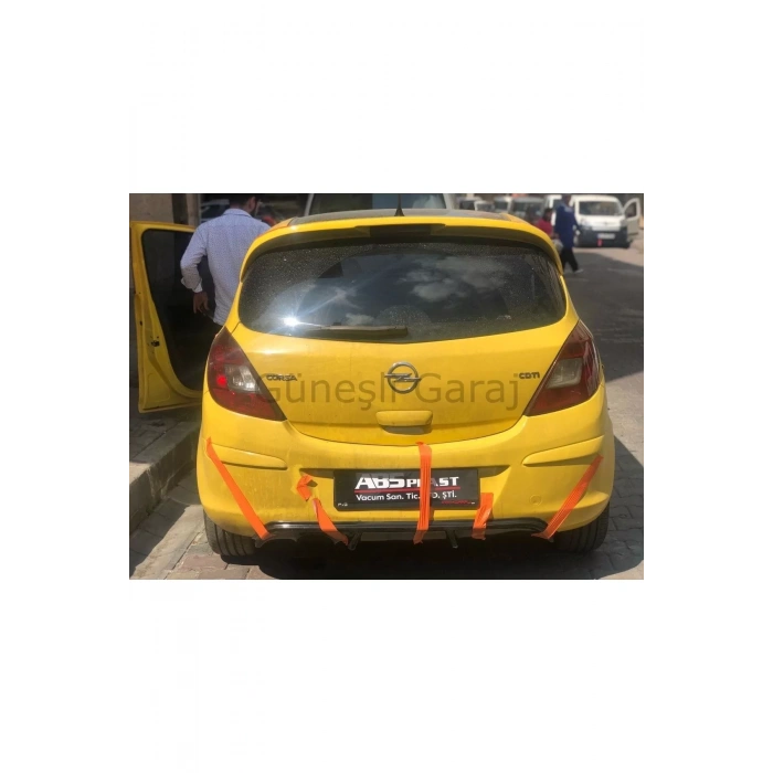 Corsa D Egzoz Çıkışlı Difüzör (PLASTİK)