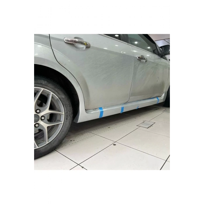 Ford Focus 2 Sedan Body Kit Seti Plastik