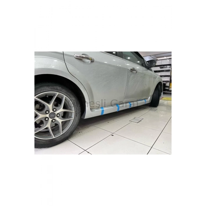 Ford Focus 2.5 Hb Body Kit Seti Plastik
