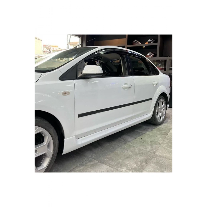 Ford Focus 2.5 Sedan Body Kit Seti Plastik