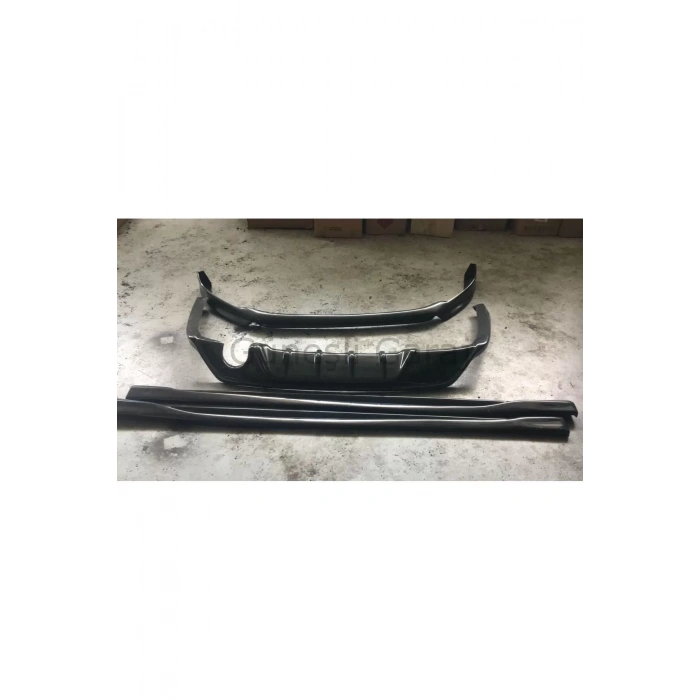 Ford Focus 4 Sedan Body Kit Seti Plastik Uyumlu