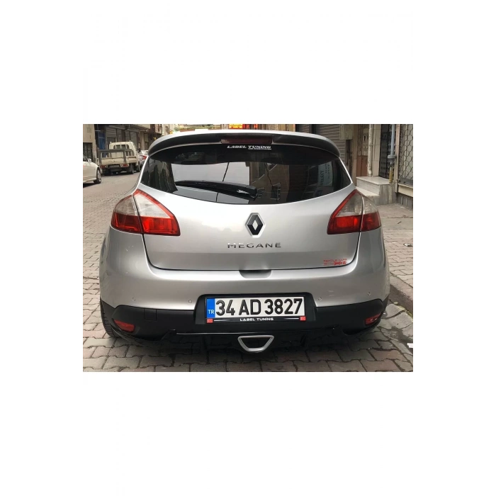 Megane 3 Rs Egzoz Görünümlü Difüzör 4 Kapı (PLASTİK)