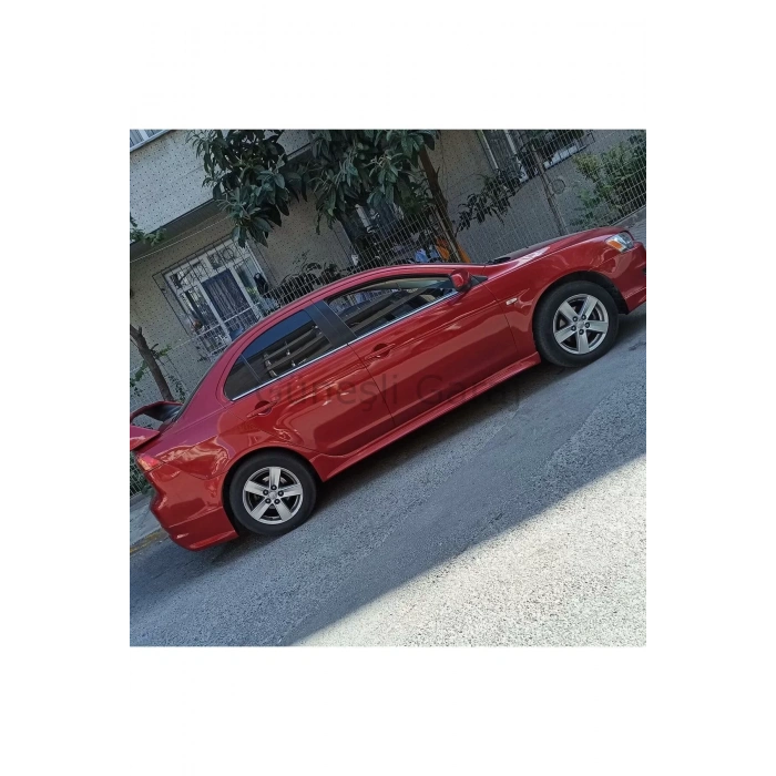 Mitsubishi Lancer Yan Marşpiyel (ÇİFT) (PLASTİK)