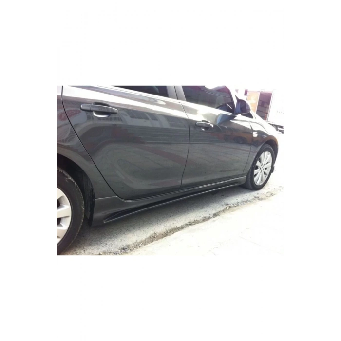 Opel Astra J Rieger Yan Marşpiyel (ÇİFT) (PLASTİK)