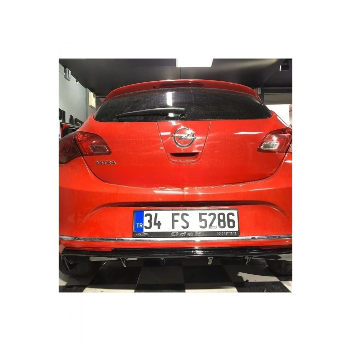 Opel Astra J Uyumlu Makyajlı Body Kit Seti Plastik