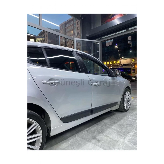 Renault Megane 3 Yan Marşpiyel (ÇİFT) (PLASTİK)