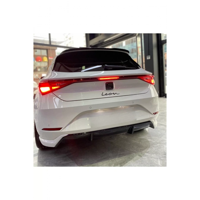 Seat Leon Mk4 Difüzör (plastik)