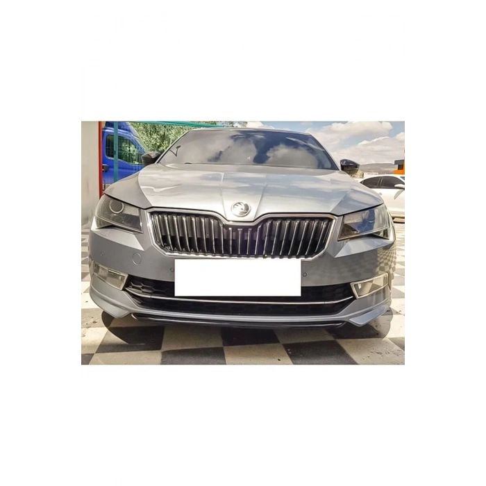 Skoda Superb 2018+ Ön Ek (plastik)
