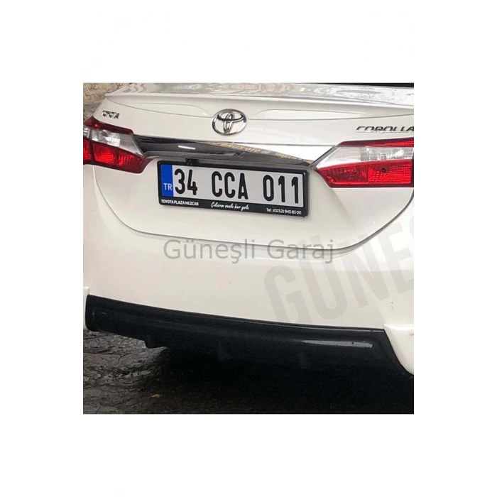 Toyota Corolla Arka Flap + Orta Difüzör (plastik)