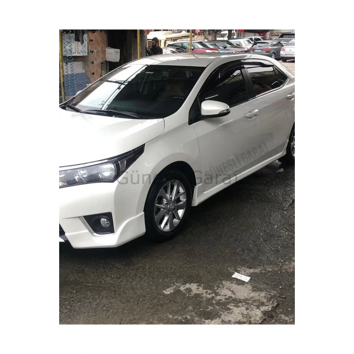 Toyota Corolla Yan Marşpiyel (ÇİFT) (PLASTİK)