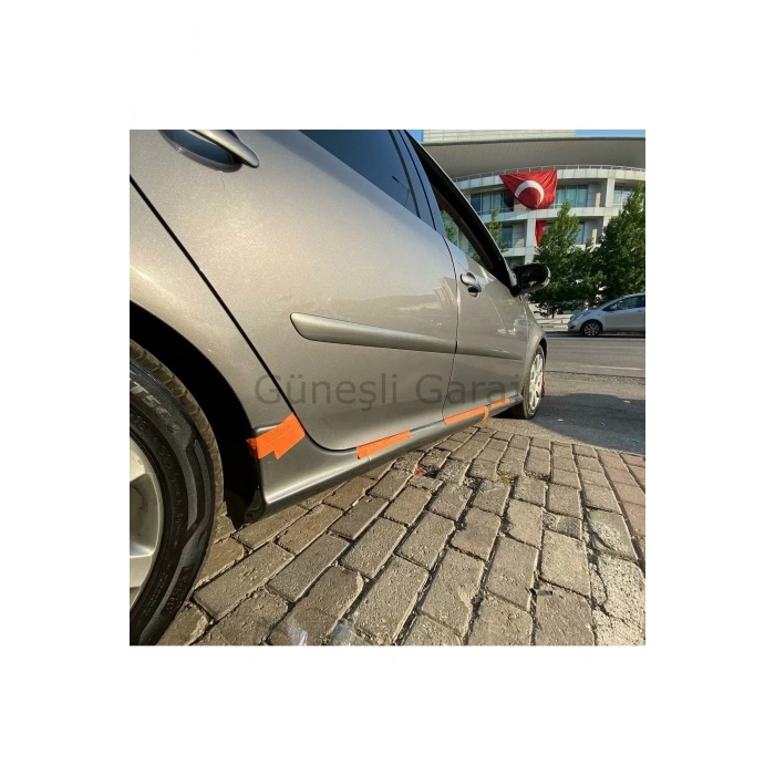 Volkswagen Golf 5 Uyumlu Body Kit Seti Plastik