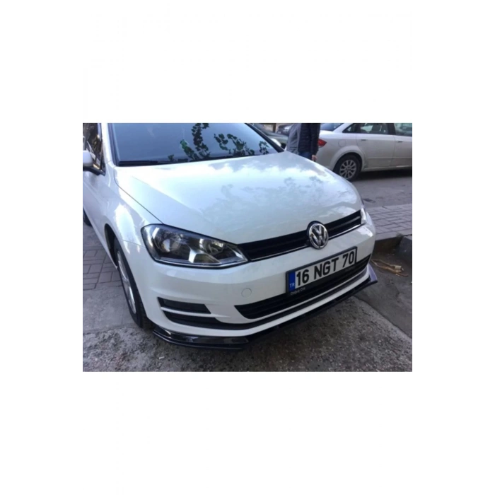 Volkswagen Golf 7 Düz Ön Lip (plastik)