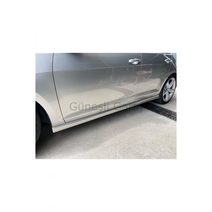 Volkswagen Golf 7 R Yan Marşpiyel (ÇİFT) (PLASTİK)