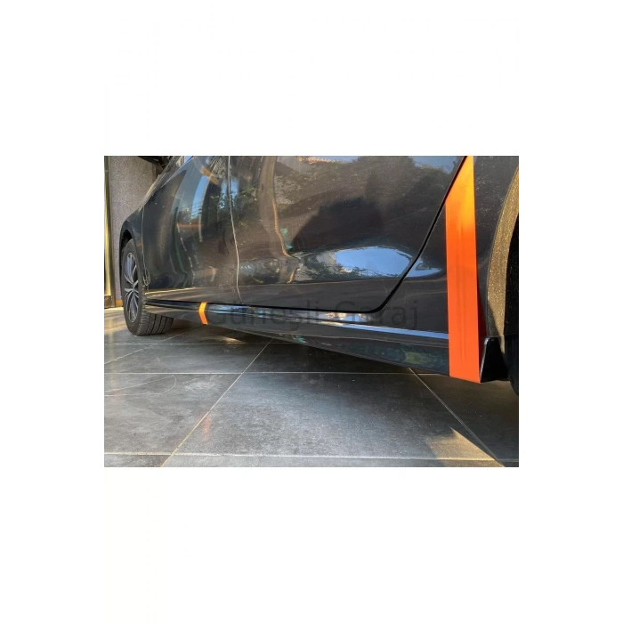 Volkswagen Golf 7 R Yan Marşpiyel (ÇİFT) (PLASTİK)